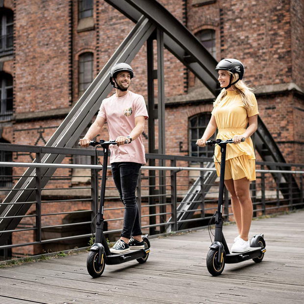 Segway Ninebot MAX Electric Kick Scooter, Max Speed 18.6 MPH, Long-Range Battery, Foldable and Portable